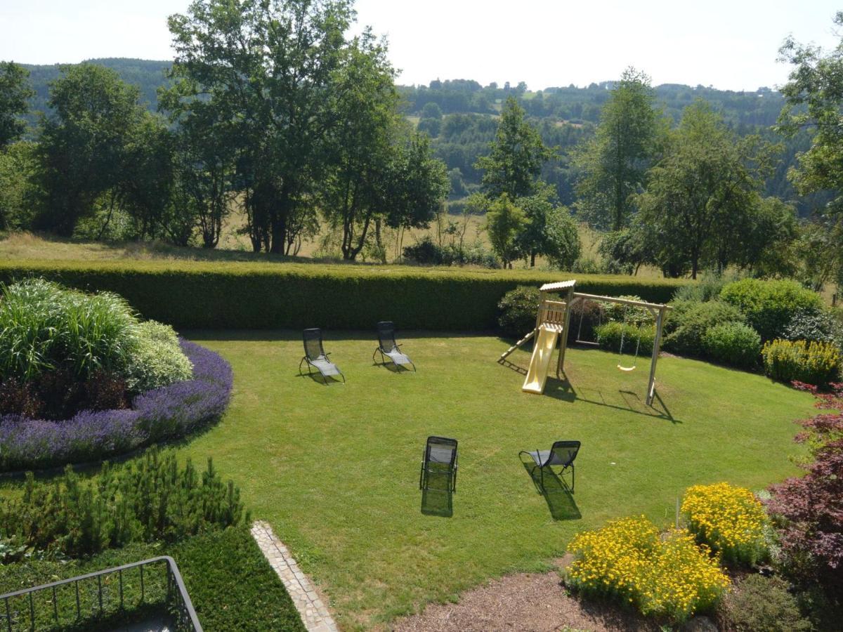 Elegant Villa In Stavelot With Fitness Playroom מראה חיצוני תמונה