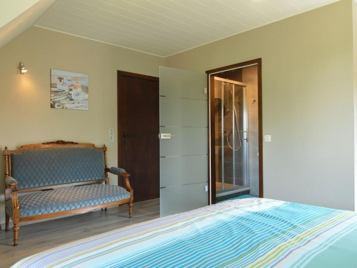 Elegant Villa In Stavelot With Fitness Playroom מראה חיצוני תמונה