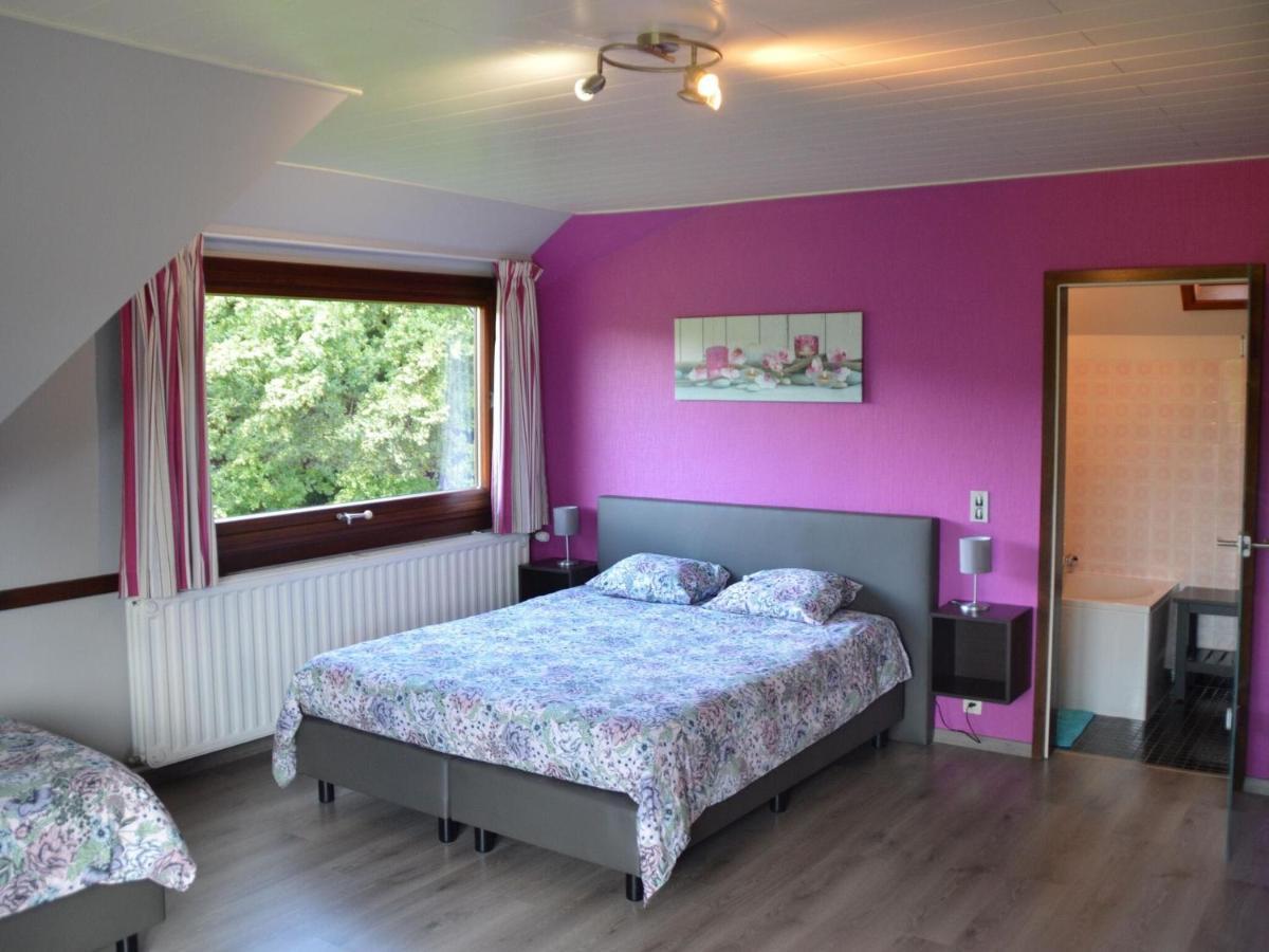 Elegant Villa In Stavelot With Fitness Playroom מראה חיצוני תמונה